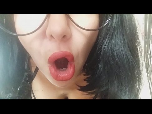 ❤️ Heval, dêya te îro nahêle tu biçî dibistanê... Pir hewcedariya min bi te heye... Sex li porno ku.teatroporno.ru ☑